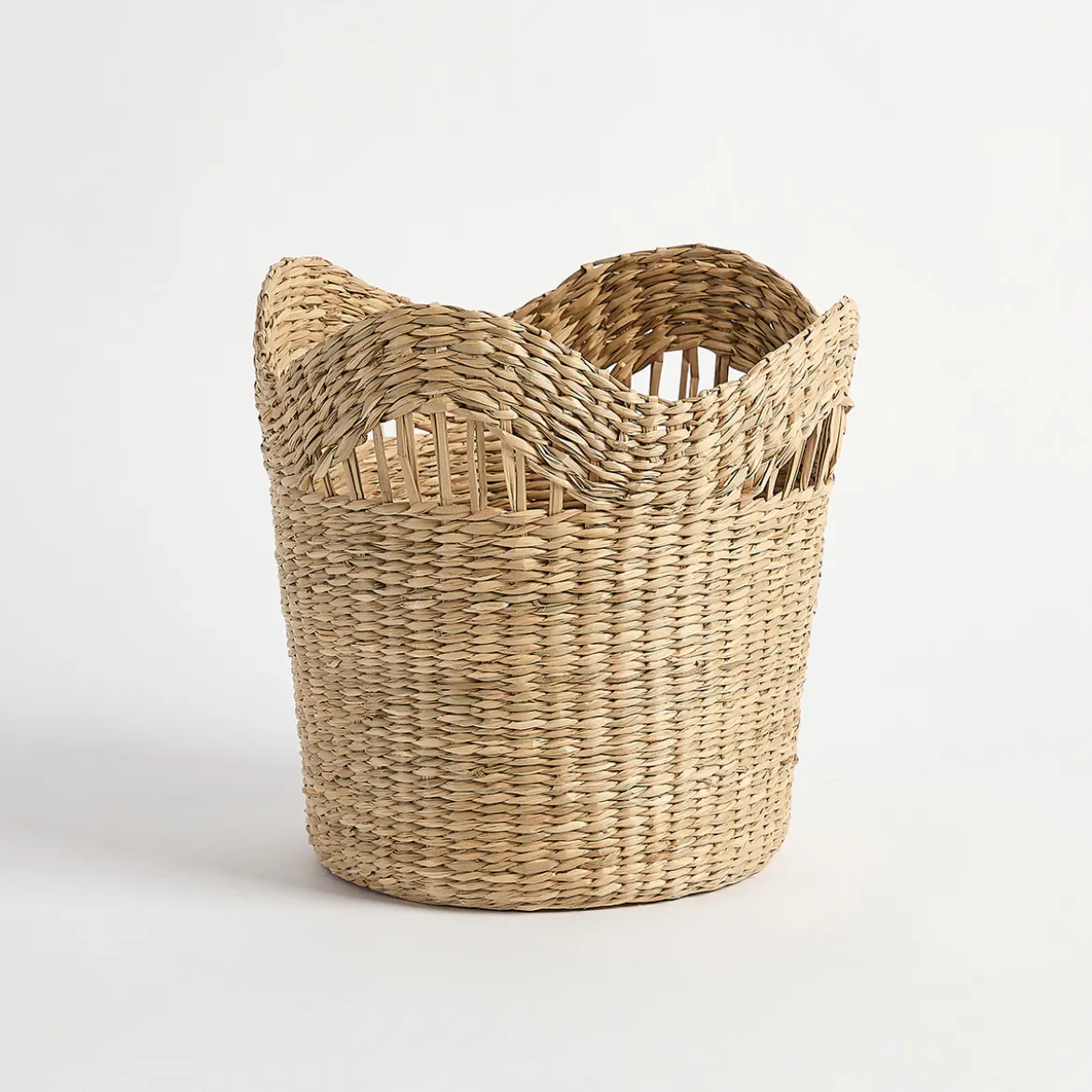 Alba Wave Basket