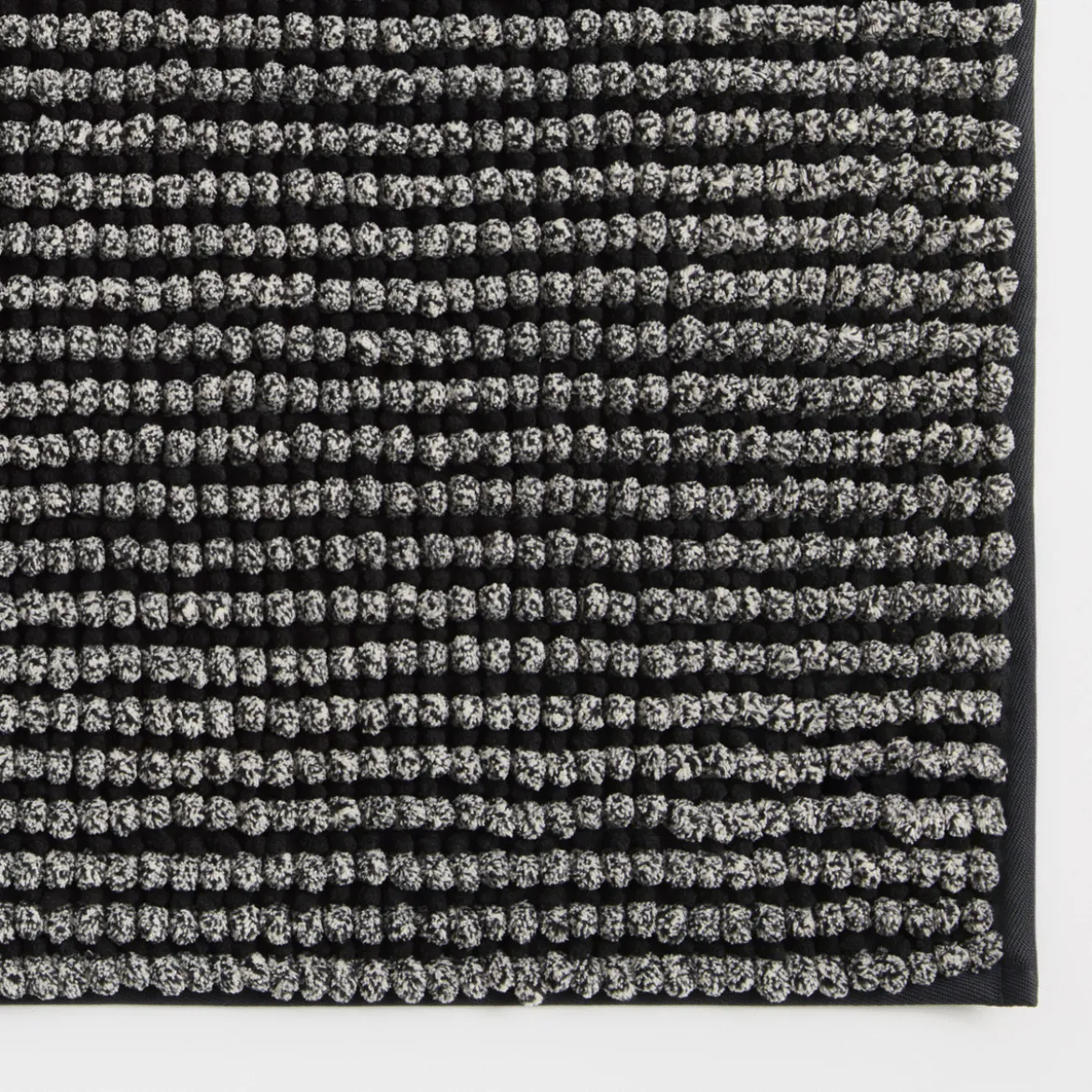 Ava Toggle Bath Mat