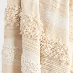Daliah Cotton Tufted Throw