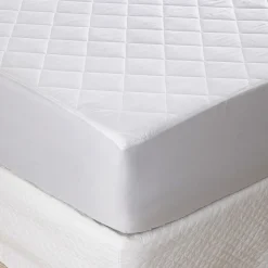 Easy Care Fitted Mattress Protector