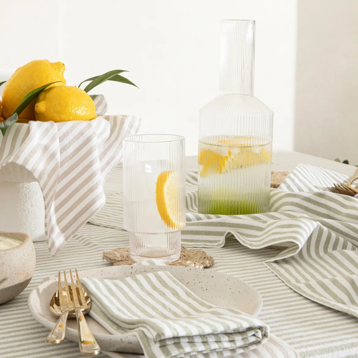 Mila Ribbed Crystal Glass Carafe