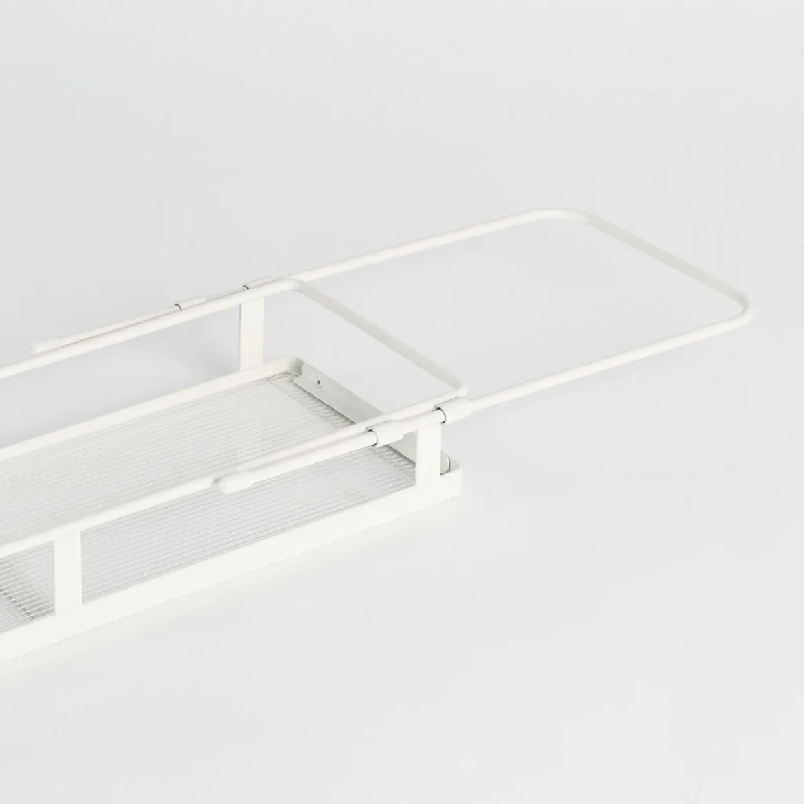 Noah Extendable White Bath Caddy