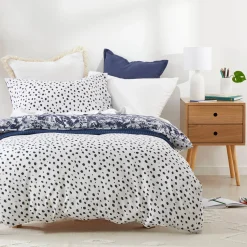 Orello Reversible Jungle/Spot Quilt Cover Set
