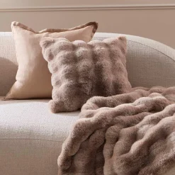 Prague Faux Fur Throw