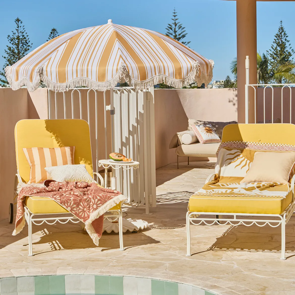 Rhodes Stripe Scalloped Fringed Beach Umbrella