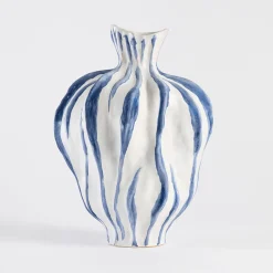 Stormz Vase