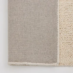 Syanno Wool Floor Rug